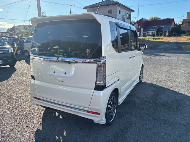 N-BOXカスタム G・ターボLパッケージ 純正SDナビ・ワンセグ・CD・Bluetooth・バックカメラ・ETC・スマートキー・プッシュスタート・衝突被害軽減ブレーキ・ドライブレコーダー・ETC・クルーズコントロール・アイドリングストップ(7枚目)