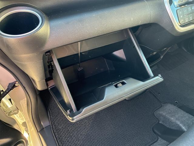 N-BOXカスタム G・ターボLパッケージ 純正SDナビ・ワンセグ・CD・Bluetooth・バックカメラ・ETC・スマートキー・プッシュスタート・衝突被害軽減ブレーキ・ドライブレコーダー・ETC・クルーズコントロール・アイドリングストップ(52枚目)