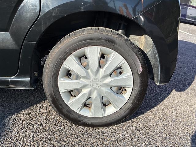 N-BOX G・ターボLパッケージ 純正SDナビ・フルセグ・CD・DVD・Bluetooth・バックカメラ・プッシュスタート・スマートキー・クルーズコントロール・左電動スライドドア・ETC・ドライブレコーダー・衝突被害軽減ブレーキ(12枚目)