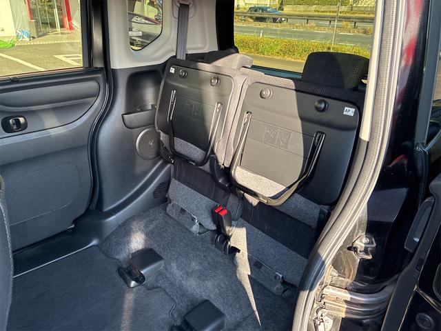 N-BOX G・ターボLパッケージ 純正SDナビ・フルセグ・CD・DVD・Bluetooth・バックカメラ・プッシュスタート・スマートキー・クルーズコントロール・左電動スライドドア・ETC・ドライブレコーダー・衝突被害軽減ブレーキ(22枚目)