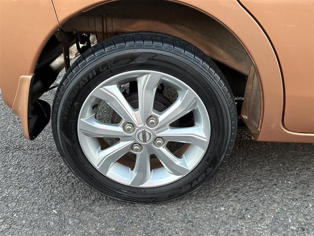 デイズルークス Ｘ　Ｖセレクション　純正ＳＤナビ・フルセグ・ＣＤ・ＤＶＤ・Ｂｌｕｅｔｏｏｔｈ・ＥＴＣ・スマートキー・両側電動スライドドア・衝突軽減ブレーキ・アラウンドビューモニター・アイドリングストップ・ドライブレコーダー（13枚目）