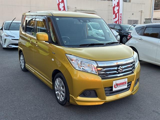 ソリオ ハイブリッドMX メモリーナビ・フルセグ・Cd・DVD・Bluetooth・バックカメラ・アイドリングストップ・ETC・プッシュスタート・スマートキー・左電動スライドドア・ドライブレコーダー・衝突軽減ブレーキ(4枚目)