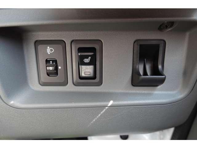 ミニキャブ・ミーブ ＣＤ　１６．０ｋｗｈ　２シーター　禁煙　電気自動車　普通・急速充電（3枚目）