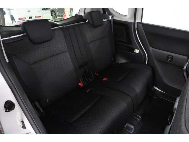 デリカD:2 カスタムハイブリッドMV 禁煙車 7.7型メモリーナビ 両側電動スラ(9枚目)