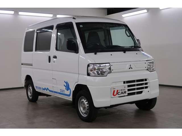 ミニキャブ・ミーブ ＣＤ　１０．５ｋｗｈ　４シーター　電気自動車　禁煙　オーディオレス　エアコン　パワステ　パワーウインドウ　シートヒーター　キーレス　プライバシーガラス　リヤアンダーミラー　ワンオーナー　三菱認定中古車１年保証（走行無制限）（5枚目）