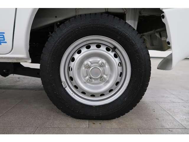 ミニキャブ・ミーブ ＣＤ　１０．５ｋｗｈ　４シーター　電気自動車　禁煙　オーディオレス　エアコン　パワステ　パワーウインドウ　シートヒーター　キーレス　プライバシーガラス　リヤアンダーミラー　ワンオーナー　三菱認定中古車１年保証（走行無制限）（19枚目）