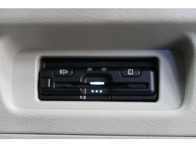 ｅＫスペース Ｍ　２ＷＤ　禁煙車　社有車　ＣＤ　バックカメラ（3枚目）