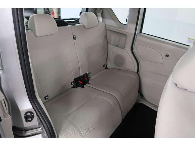 ｅＫスペース Ｍ　２ＷＤ　禁煙車　社有車　ＣＤ　バックカメラ（9枚目）