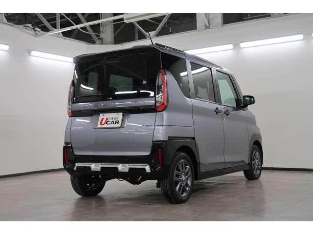 デリカミニ Ｔ　プレミアム　禁煙　社有車　９型メモリーナビ　全方位（6枚目）