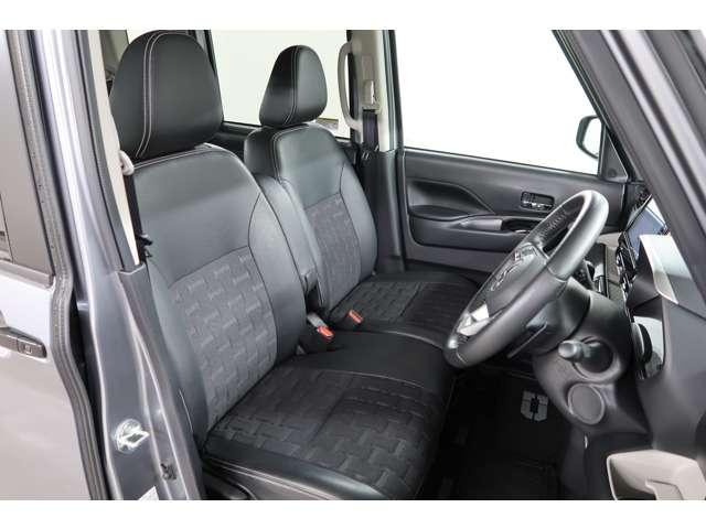 デリカミニ Ｔ　プレミアム　禁煙　社有車　９型メモリーナビ　全方位（8枚目）