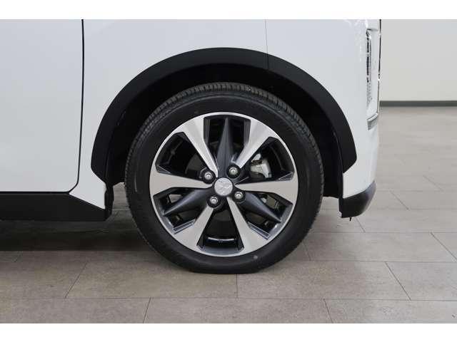 ｅＫクロススペース Ｔ　２ＷＤ　禁煙　ターボ　９型ナビ　先進安全ＰＫＧ（19枚目）