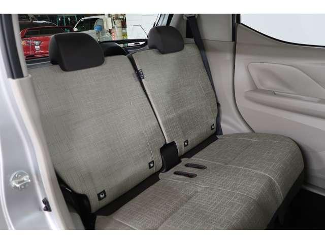 eKワゴン M 2WD 社有車 CD ETC バックカメラ(9枚目)