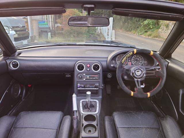 ユーノスロードスター ノーマルベース レザーシート 14インチアルミホイール TEIN車高調 ステンレスマフラー ロールバー(15枚目)