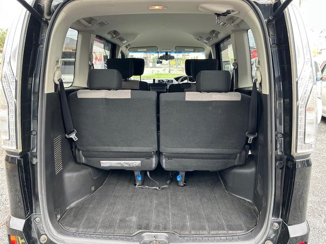 セレナ ライダー S-ハイブリッド 純正ナビ/地デジ パワースライドドア(6枚目)