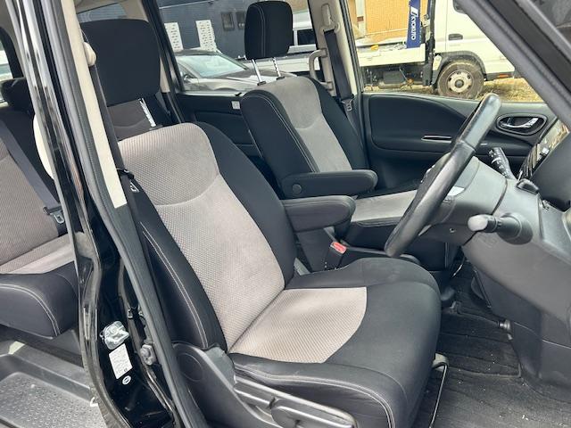 セレナ ライダー S-ハイブリッド 純正ナビ/地デジ パワースライドドア(10枚目)