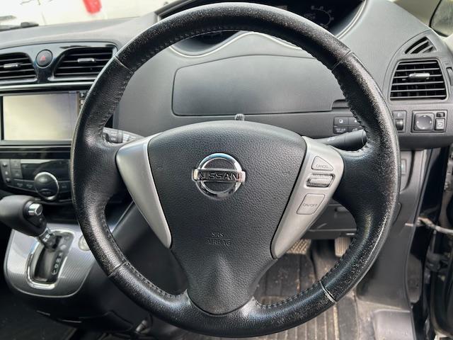 セレナ ライダー S-ハイブリッド 純正ナビ/地デジ パワースライドドア(15枚目)