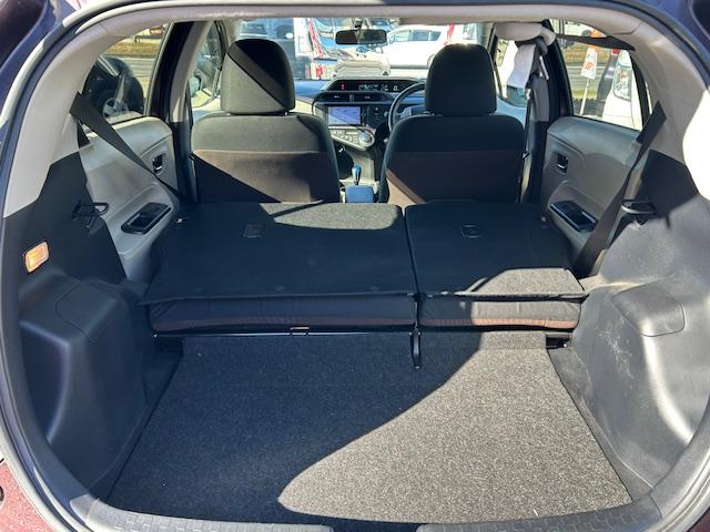 アクア Ｇ　純正ナビ／地デジ　バックモニター　スマートキー（6枚目）