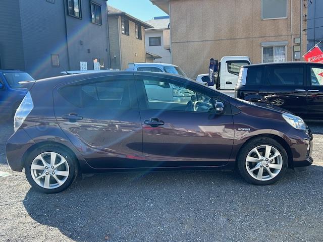 アクア Ｇ　純正ナビ／地デジ　バックモニター　スマートキー（18枚目）