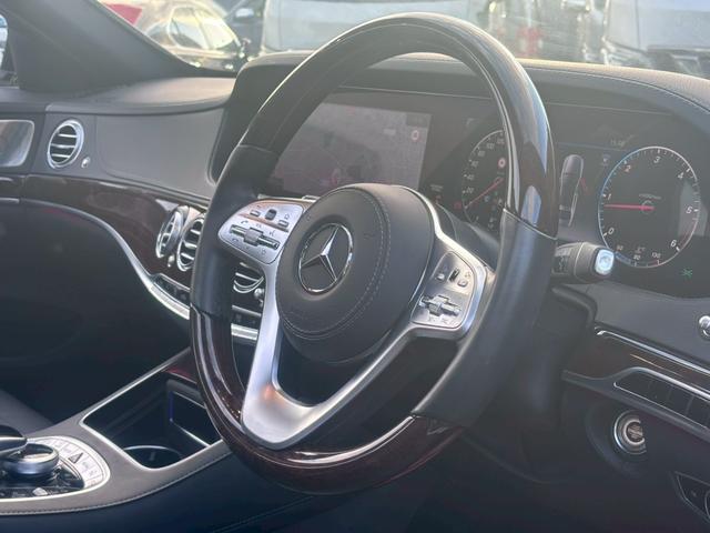 Ｓクラス Ｓ４００ｄロング　純正ナビ　フルセグＴＶ　Ｂｌｕｅｔｏｏｔｈ　Ｂｕｒｍｅｓｔｅｒ　３６０°カメラ　クルコン　前席シートマッサージ　サンルーフ　ＥＴＣ　アンビエントライト　ＬＥＤヘッドライト　社外２０インチＡＷ（26枚目）