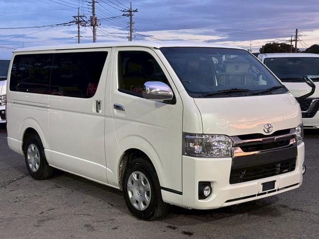 ハイエースバン ロングスーパーGL ダークプライムII 純正ナビ フルセグTV Bluetooth バックカメラ リアヒーター&クーラー プリクラッシュセーフティ オートマチックハイビーム 両側パワースライドドア ETC2.0 LEDヘッドライト&フォグ(9枚目)