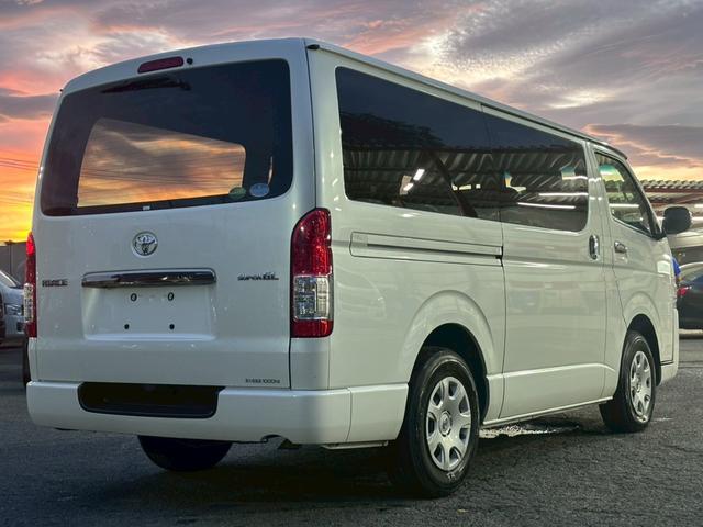 ハイエースバン ロングスーパーGL ダークプライムII 純正ナビ フルセグTV Bluetooth バックカメラ リアヒーター&クーラー プリクラッシュセーフティ オートマチックハイビーム 両側パワースライドドア ETC2.0 LEDヘッドライト&フォグ(17枚目)