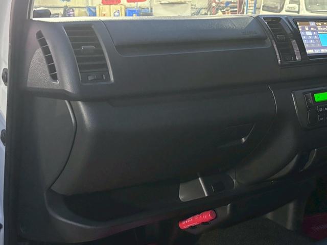 ハイエースバン ロングスーパーGL ダークプライムII 純正ナビ フルセグTV Bluetooth バックカメラ リアヒーター&クーラー プリクラッシュセーフティ オートマチックハイビーム 両側パワースライドドア ETC2.0 LEDヘッドライト&フォグ(32枚目)