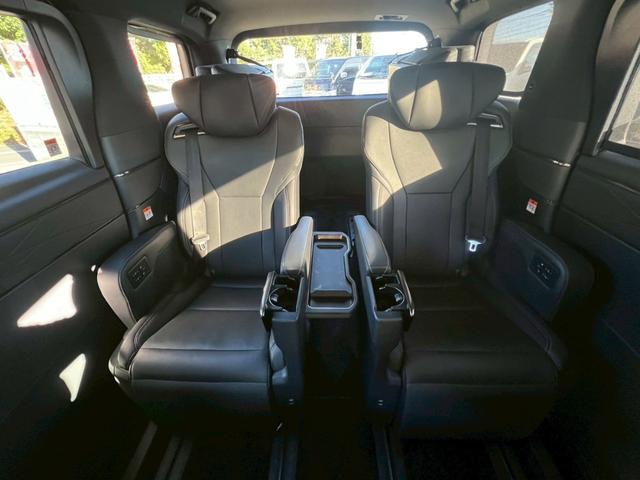 アルファードハイブリッド Z 純正14インチナビ 純正8chスピーカー&ツイーター 全方位カメラ ヘッドアップディスプレイ 黒革シート ETC2.0 左右独立ムーンルーフ モデリスタフルエアロ モデリスタマフラー(48枚目)