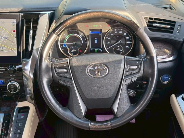 アルファードハイブリッド エグゼクティブラウンジS 純正Tコネクトナビ JBLプレミアムサウンド 全方位カメラ レーダークルーズコントロール ETC2.0 ベージュレザーシート Wサンルーフ 3眼LEDヘッドライト 純正17インチアルミ(46枚目)