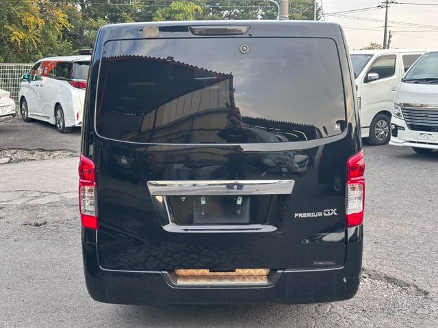 NV350キャラバンバン ロングプレミアムGXターボ 純正ナビ フルセグTV Bluetooth リアクーラー&リアヒーター 電動格納ミラー スマートキー&プッシュスタート スノースイッチ ヒートスイッチ DPF再生スイッチ HIDヘッドライト&フォグ(12枚目)