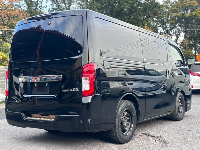 NV350キャラバンバン ロングプレミアムGXターボ 純正ナビ フルセグTV Bluetooth リアクーラー&リアヒーター 電動格納ミラー スマートキー&プッシュスタート スノースイッチ ヒートスイッチ DPF再生スイッチ HIDヘッドライト&フォグ(17枚目)