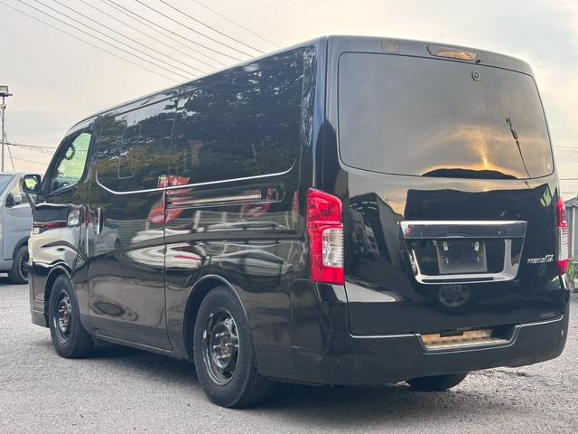 NV350キャラバンバン ロングプレミアムGXターボ 純正ナビ フルセグTV Bluetooth リアクーラー&リアヒーター 電動格納ミラー スマートキー&プッシュスタート スノースイッチ ヒートスイッチ DPF再生スイッチ HIDヘッドライト&フォグ(18枚目)