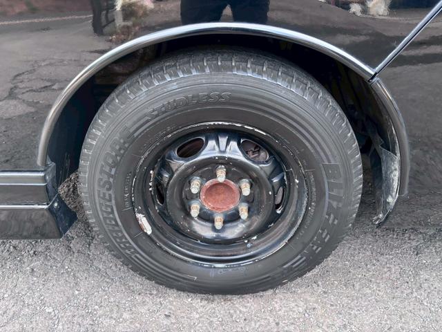 NV350キャラバンバン ロングプレミアムGXターボ 純正ナビ フルセグTV Bluetooth リアクーラー&リアヒーター 電動格納ミラー スマートキー&プッシュスタート スノースイッチ ヒートスイッチ DPF再生スイッチ HIDヘッドライト&フォグ(24枚目)