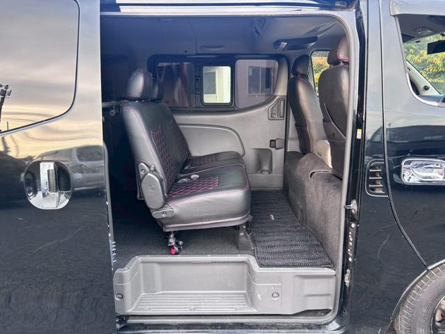 NV350キャラバンバン ロングプレミアムGXターボ 純正ナビ フルセグTV Bluetooth リアクーラー&リアヒーター 電動格納ミラー スマートキー&プッシュスタート スノースイッチ ヒートスイッチ DPF再生スイッチ HIDヘッドライト&フォグ(33枚目)