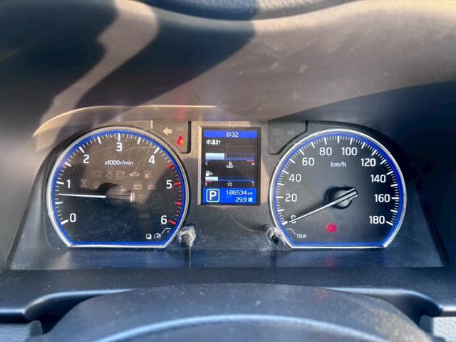 NV350キャラバンバン ロングプレミアムGXターボ 純正ナビ フルセグTV Bluetooth リアクーラー&リアヒーター 電動格納ミラー スマートキー&プッシュスタート スノースイッチ ヒートスイッチ DPF再生スイッチ HIDヘッドライト&フォグ(53枚目)