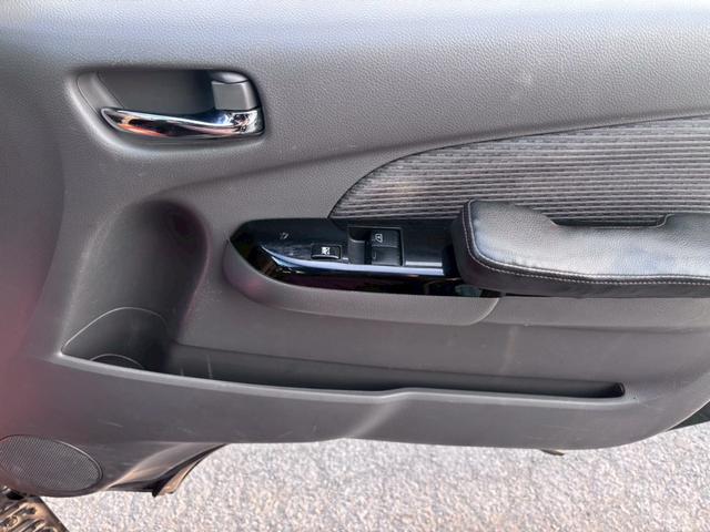 NV350キャラバンバン ロングプレミアムGXターボ 純正ナビ フルセグTV Bluetooth リアクーラー&リアヒーター 電動格納ミラー スマートキー&プッシュスタート スノースイッチ ヒートスイッチ DPF再生スイッチ HIDヘッドライト&フォグ(60枚目)