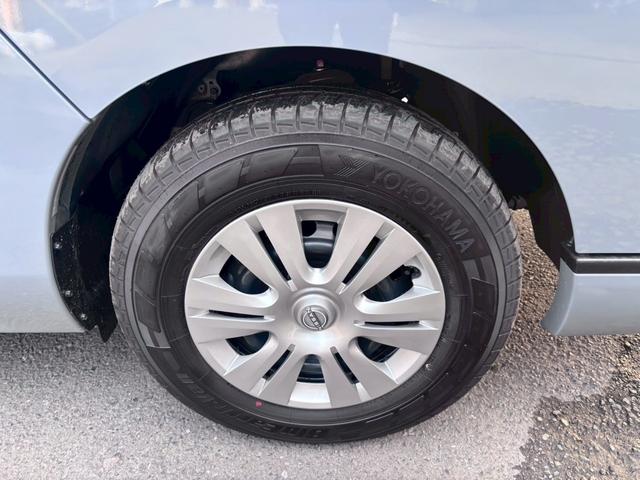 キャラバン ＳロングＥＸ　登録済み未使用車　社外ディスプレイオーディオ　Ｂｌｕｅｔｏｏｔｈ　アラウンドビューモニター　ステアリングスイッチ　レーダークルコン　電動格納ミラー　レベライザー　デジタルインナーミラー　エマブレ（19枚目）