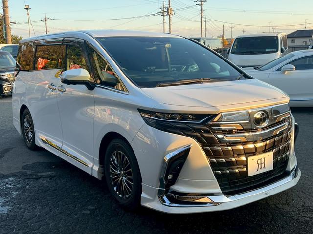 アルファードハイブリッド エグゼクティブラウンジ　純正ナビ　ＪＢＬ　全方位カメラ　ヘッドアップディスプレイ　トヨタチームメイト　デジタルインナーミラー　ＥＴＣ２．０　　ムーンルーフ　モデリスタフルエアロ　モデリスタマフラー　ＬＥＤリフレクター（7枚目）