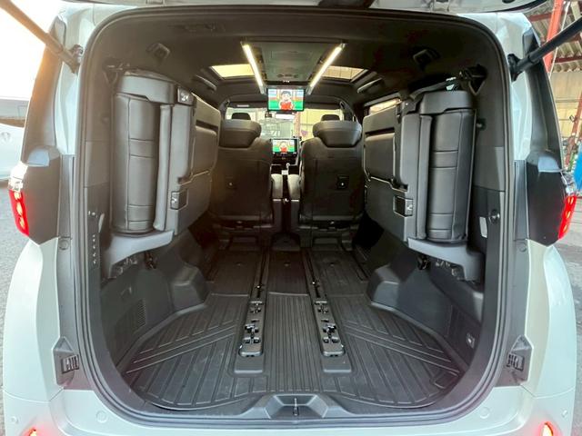 アルファードハイブリッド エグゼクティブラウンジ　純正ナビ　ＪＢＬ　全方位カメラ　ヘッドアップディスプレイ　トヨタチームメイト　デジタルインナーミラー　ＥＴＣ２．０　　ムーンルーフ　モデリスタフルエアロ　モデリスタマフラー　ＬＥＤリフレクター（39枚目）