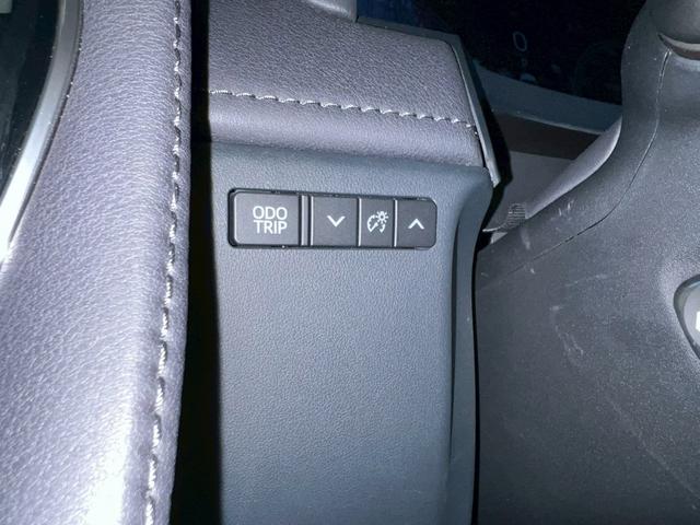 アルファードハイブリッド エグゼクティブラウンジ　純正ナビ　ＪＢＬ　全方位カメラ　ヘッドアップディスプレイ　トヨタチームメイト　デジタルインナーミラー　ＥＴＣ２．０　　ムーンルーフ　モデリスタフルエアロ　モデリスタマフラー　ＬＥＤリフレクター（58枚目）