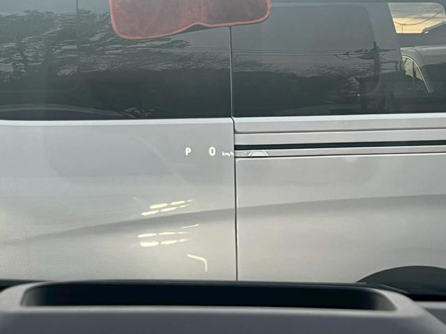 アルファードハイブリッド エグゼクティブラウンジ　純正ナビ　ＪＢＬ　全方位カメラ　ヘッドアップディスプレイ　トヨタチームメイト　デジタルインナーミラー　ＥＴＣ２．０　　ムーンルーフ　モデリスタフルエアロ　モデリスタマフラー　ＬＥＤリフレクター（65枚目）