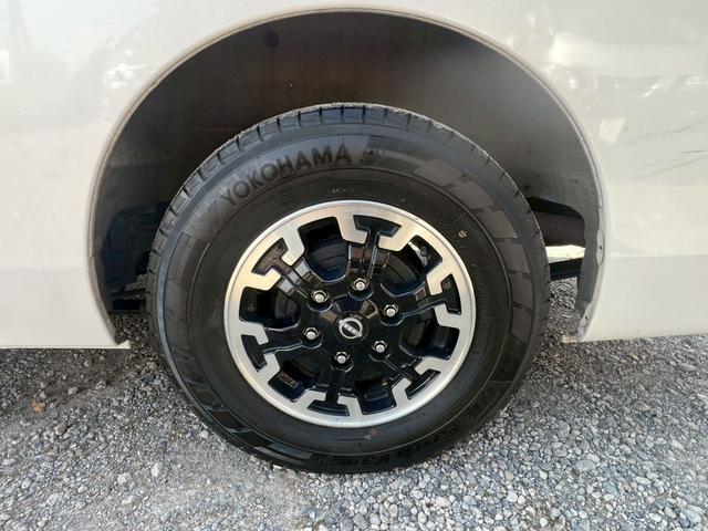 キャラバン ロングプレミアムＧＸプロスタイル　純正ナビ　フルセグＴＶ　Ｂｌｕｅｔｏｏｔｈ　アラウンドビュー　リアヒーター＆クーラー　ＬＥＤヘッド　ＨＥＡＴスイッチ　ＤＰＦ再生　電動格納ミラー　ＥＴＣ　デジタルインナーミラー　純正１５インチＡＷ（22枚目）