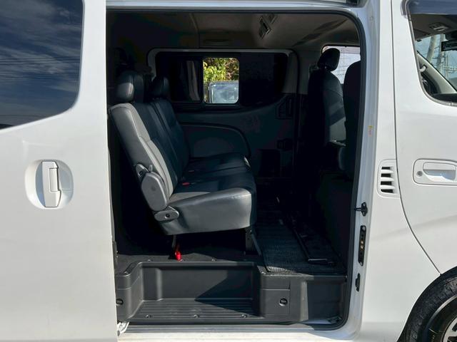 キャラバン ロングプレミアムＧＸプロスタイル　純正ナビ　フルセグＴＶ　Ｂｌｕｅｔｏｏｔｈ　アラウンドビュー　リアヒーター＆クーラー　ＬＥＤヘッド　ＨＥＡＴスイッチ　ＤＰＦ再生　電動格納ミラー　ＥＴＣ　デジタルインナーミラー　純正１５インチＡＷ（33枚目）