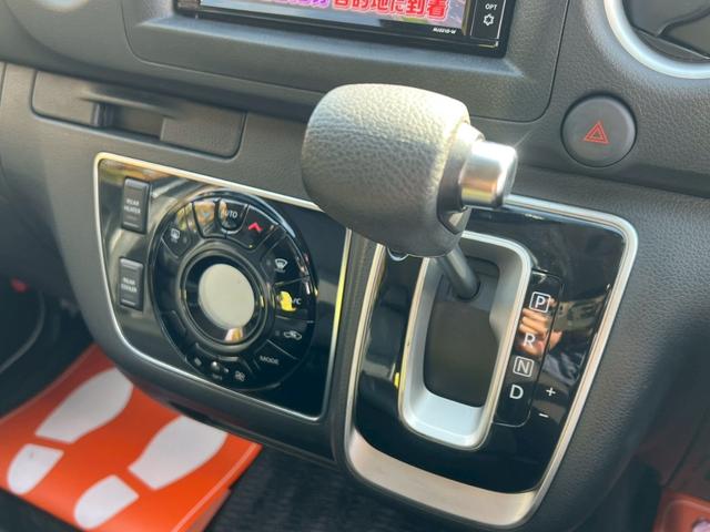 キャラバン ロングプレミアムＧＸプロスタイル　純正ナビ　フルセグＴＶ　Ｂｌｕｅｔｏｏｔｈ　アラウンドビュー　リアヒーター＆クーラー　ＬＥＤヘッド　ＨＥＡＴスイッチ　ＤＰＦ再生　電動格納ミラー　ＥＴＣ　デジタルインナーミラー　純正１５インチＡＷ（55枚目）