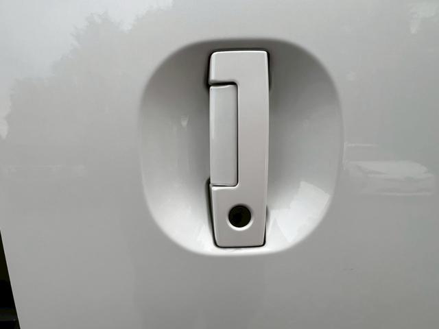 キャラバン ロングオーテック 5人乗り ALPINEディスプレイオーディオ Bluetooth アラウンドビュー リアヒーター&クーラー HEATスイッチ デジタルインナーミラー LEDヘッド&フォグ デイライト付きフロントリップ(40枚目)