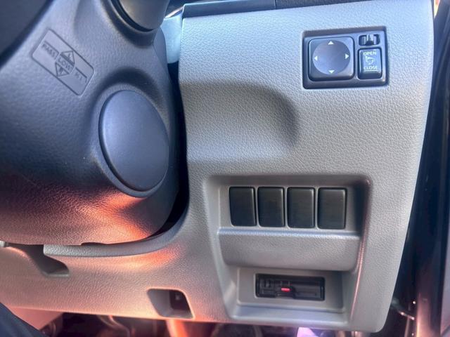 NV350キャラバンバン ロングプレミアムGX 純正ナビ フルセグTV Bluetooth バックカメラ リアクーラー&リアヒーター スマートキー&プッシュスタート スノースイッチ 電動格納ミラー ETC 社外16インチAW(55枚目)