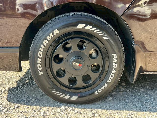 キャラバンワゴン ＧＸ　純正ナビ　フルセグＴＶ　Ｂｌｕｅｔｏｏｔｈ　リアヒーター＆クーラー　片側パワスラ　エマブレ　デジタルインナーミラー　アラウンドビュー　ＥＴＣ　ＬＥＤヘッドライト＆フォグライト　社外１６インチＡＷ（19枚目）