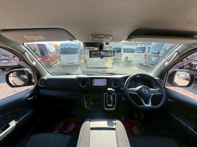 キャラバンワゴン ＧＸ　純正ナビ　フルセグＴＶ　Ｂｌｕｅｔｏｏｔｈ　リアヒーター＆クーラー　片側パワスラ　エマブレ　デジタルインナーミラー　アラウンドビュー　ＥＴＣ　ＬＥＤヘッドライト＆フォグライト　社外１６インチＡＷ（46枚目）