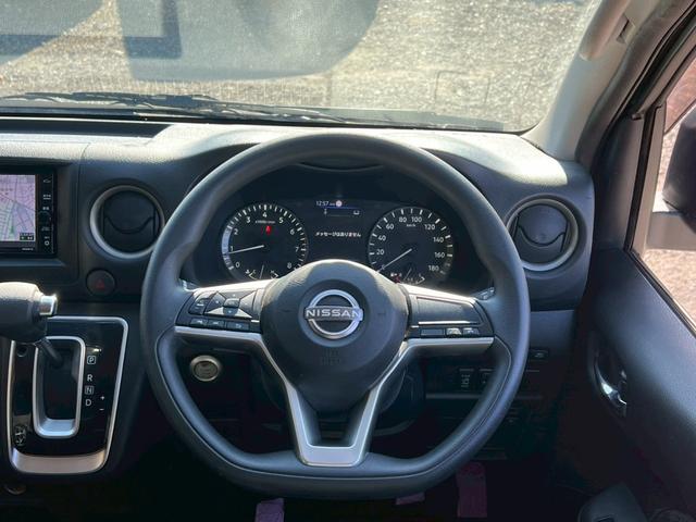 キャラバンワゴン ＧＸ　純正ナビ　フルセグＴＶ　Ｂｌｕｅｔｏｏｔｈ　リアヒーター＆クーラー　片側パワスラ　エマブレ　デジタルインナーミラー　アラウンドビュー　ＥＴＣ　ＬＥＤヘッドライト＆フォグライト　社外１６インチＡＷ（47枚目）