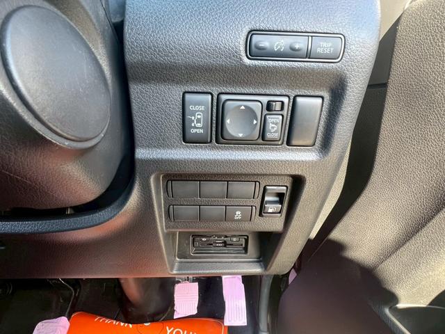 キャラバンワゴン ＧＸ　純正ナビ　フルセグＴＶ　Ｂｌｕｅｔｏｏｔｈ　リアヒーター＆クーラー　片側パワスラ　エマブレ　デジタルインナーミラー　アラウンドビュー　ＥＴＣ　ＬＥＤヘッドライト＆フォグライト　社外１６インチＡＷ（58枚目）