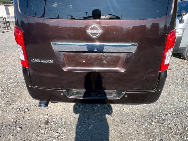 キャラバンワゴン ＧＸ　純正ナビ　フルセグＴＶ　Ｂｌｕｅｔｏｏｔｈ　リアヒーター＆クーラー　片側パワスラ　エマブレ　デジタルインナーミラー　アラウンドビュー　ＥＴＣ　ＬＥＤヘッドライト＆フォグライト　社外１６インチＡＷ（66枚目）